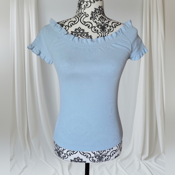 Marc Cain Tops - Marc Cain off the shoulder short sleeve fitted top size N1